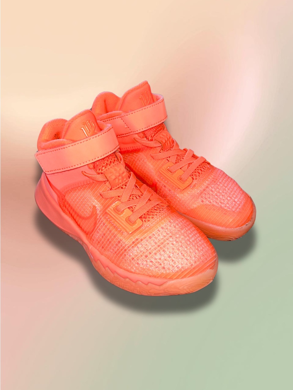 Nike Kyrie Flytrap 4 Youth Shoes Size 10.5 C